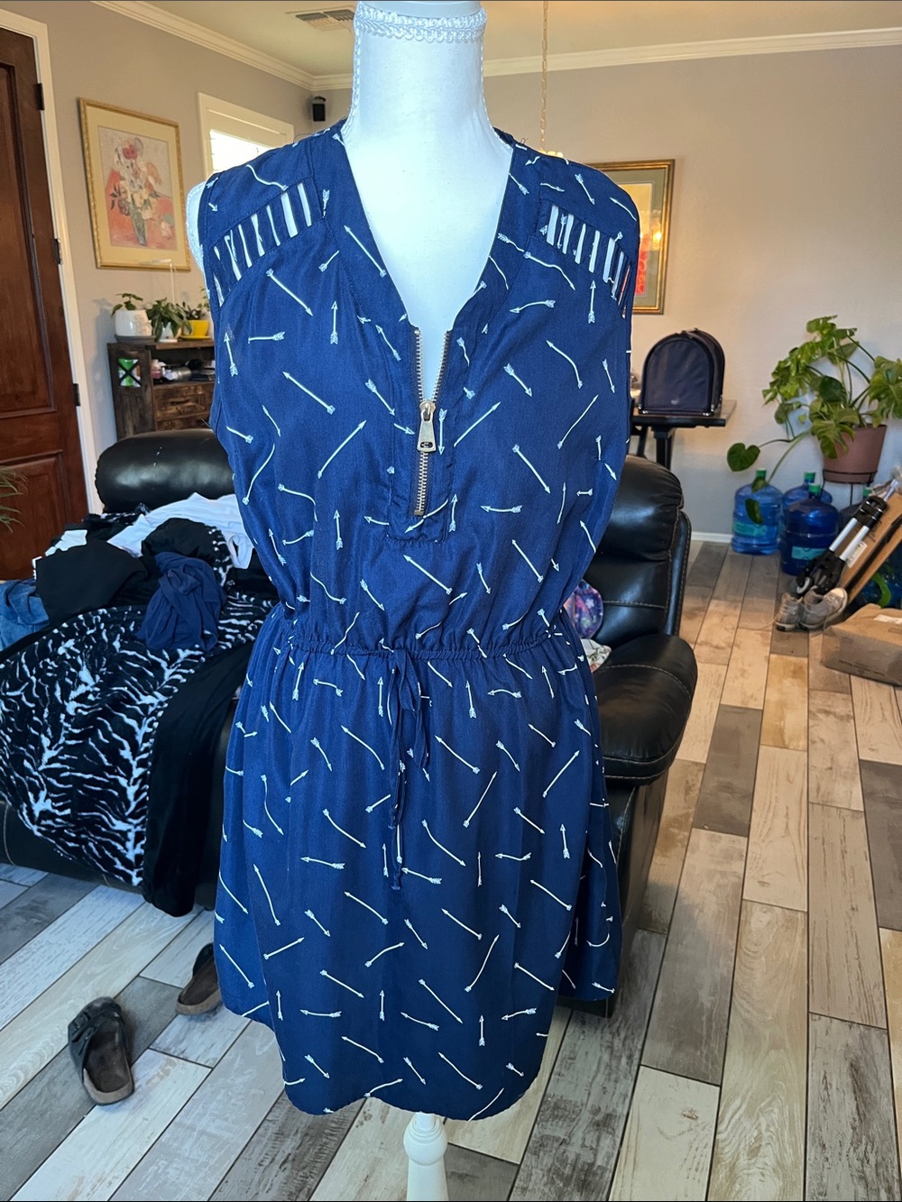 Sleeveless Navy Midi Dress with Drawstring Waist
